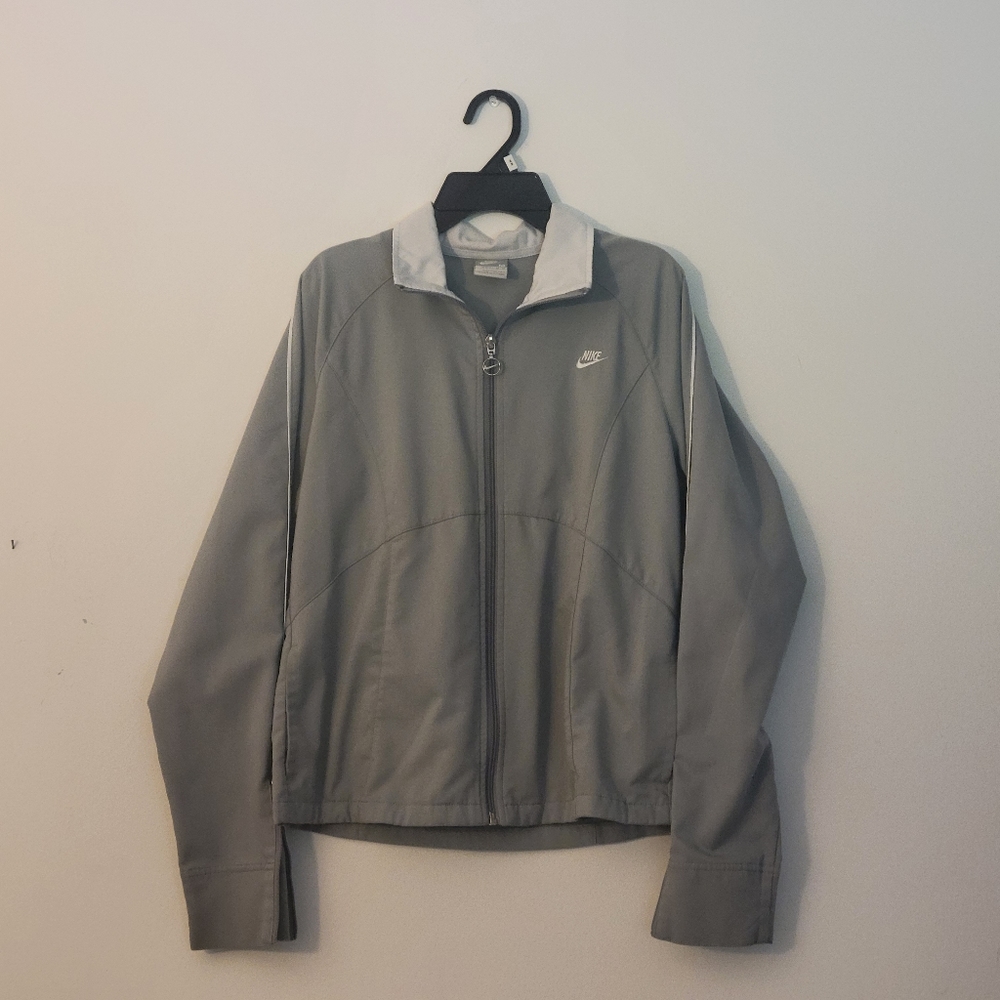 Nike Medium Gray Zip-up windbreaker Womens